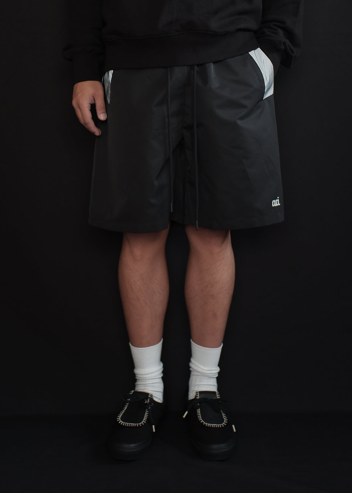 Piping Shorts Black