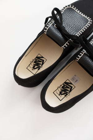 Laced Flap Stitched
