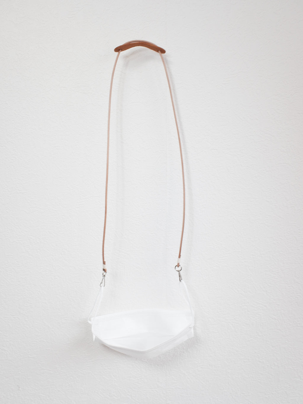 Mask Holder