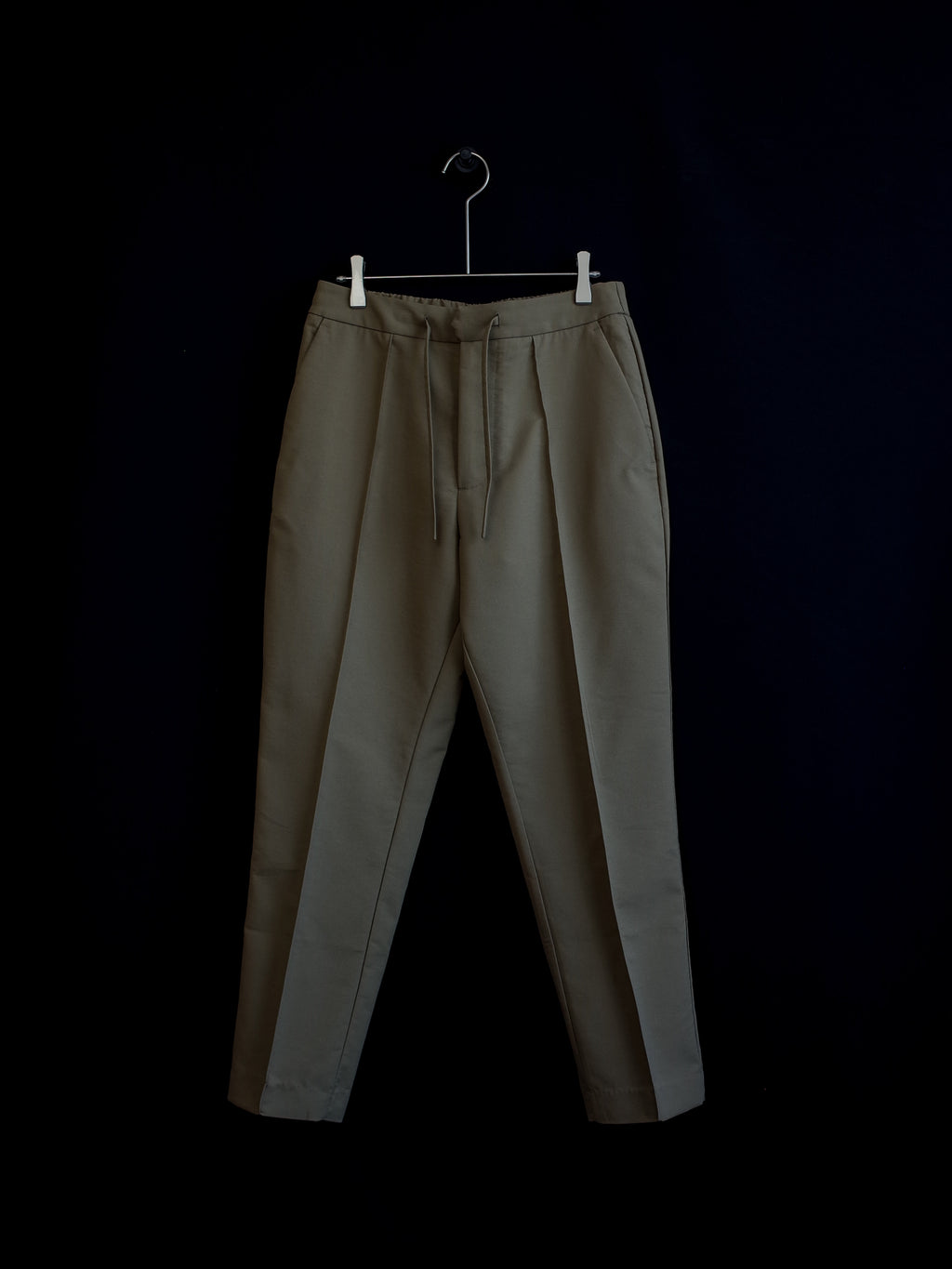 Relaxed Center-Stitched Drawstring Trousers