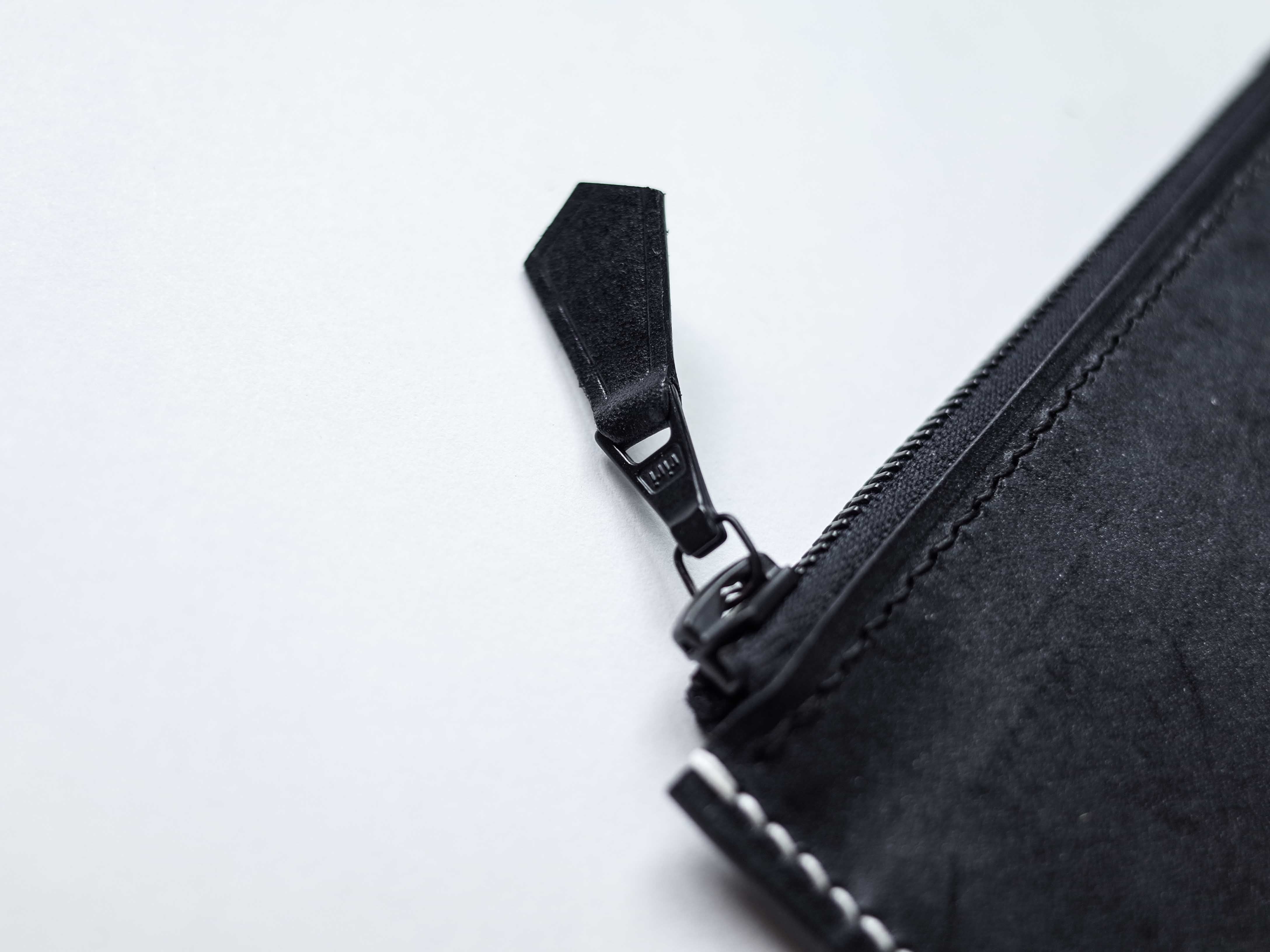 Zipper Wallet Waxed